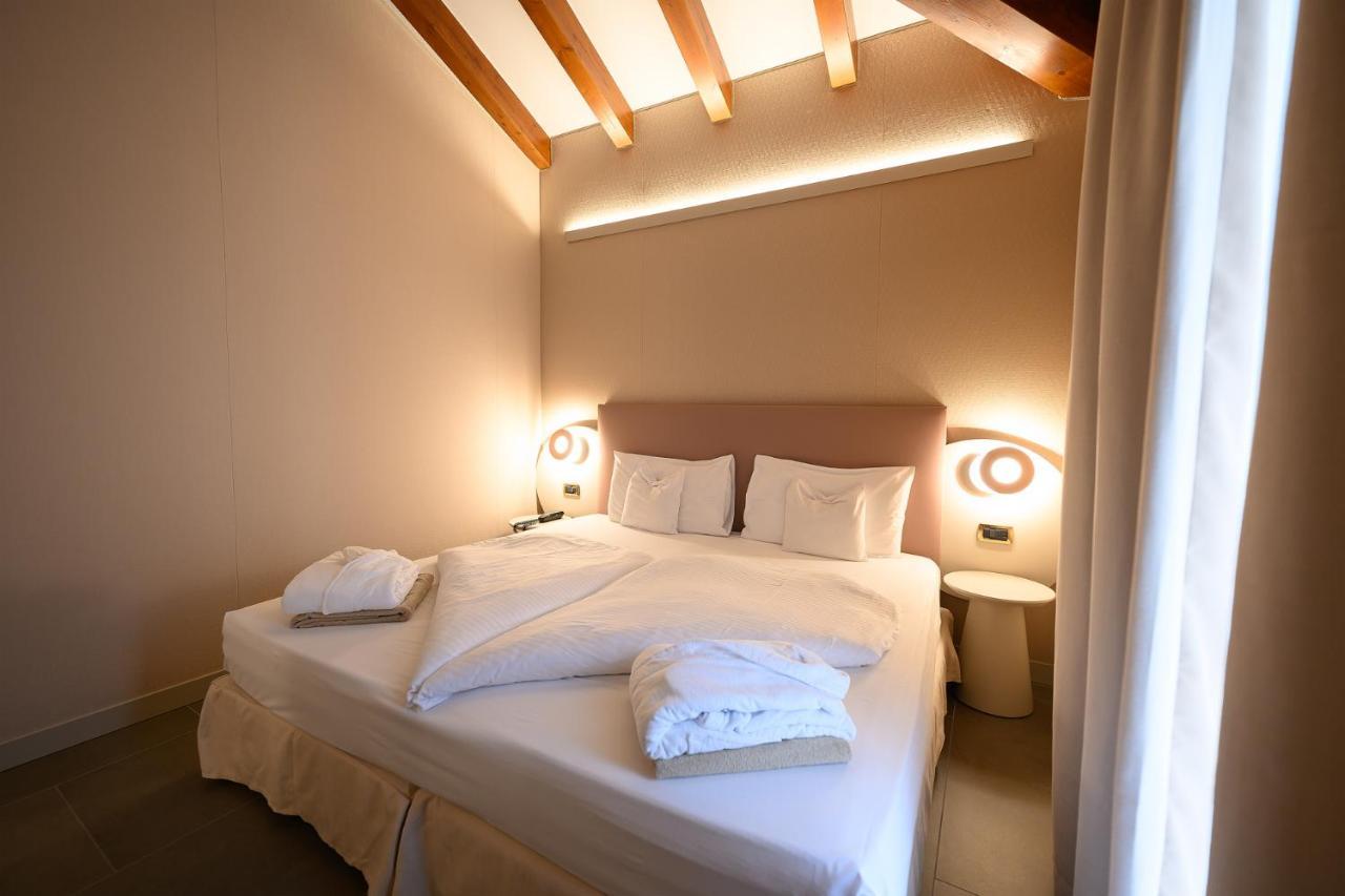 Villa Nicolli Romantic Resort - Adults Only Riva del Garda Esterno foto