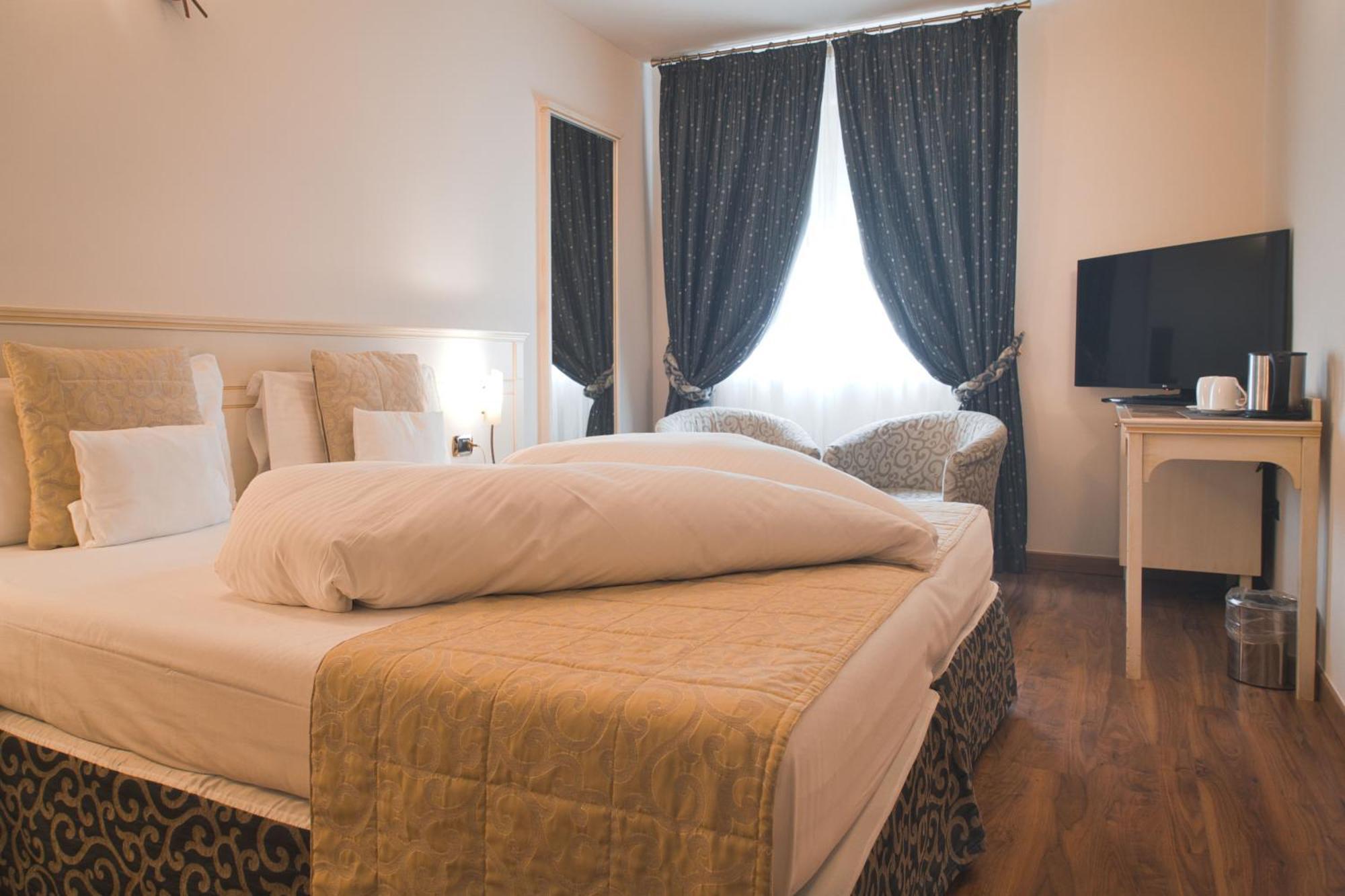 Villa Nicolli Romantic Resort - Adults Only Riva del Garda Esterno foto