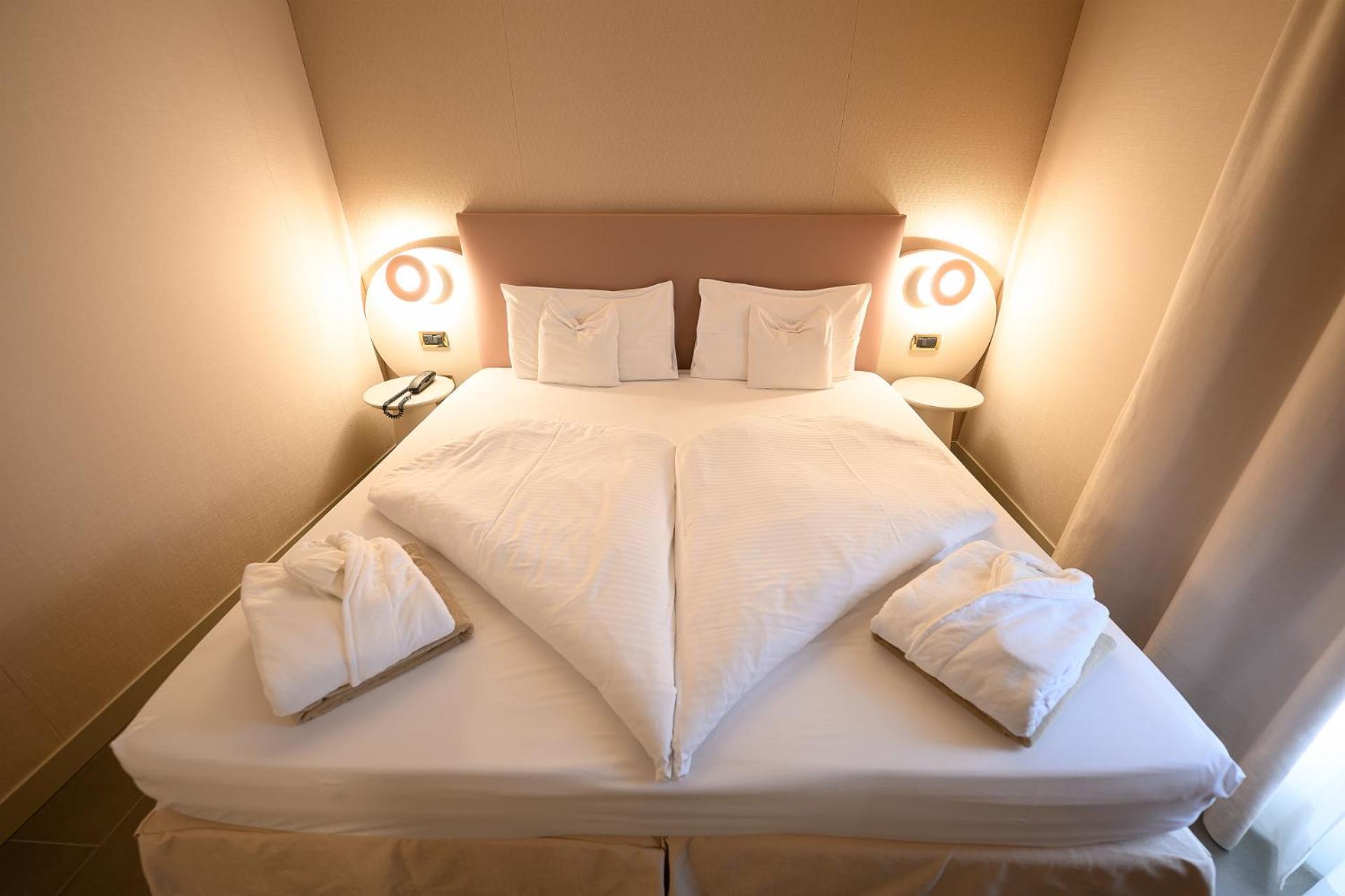 Villa Nicolli Romantic Resort - Adults Only Riva del Garda Esterno foto