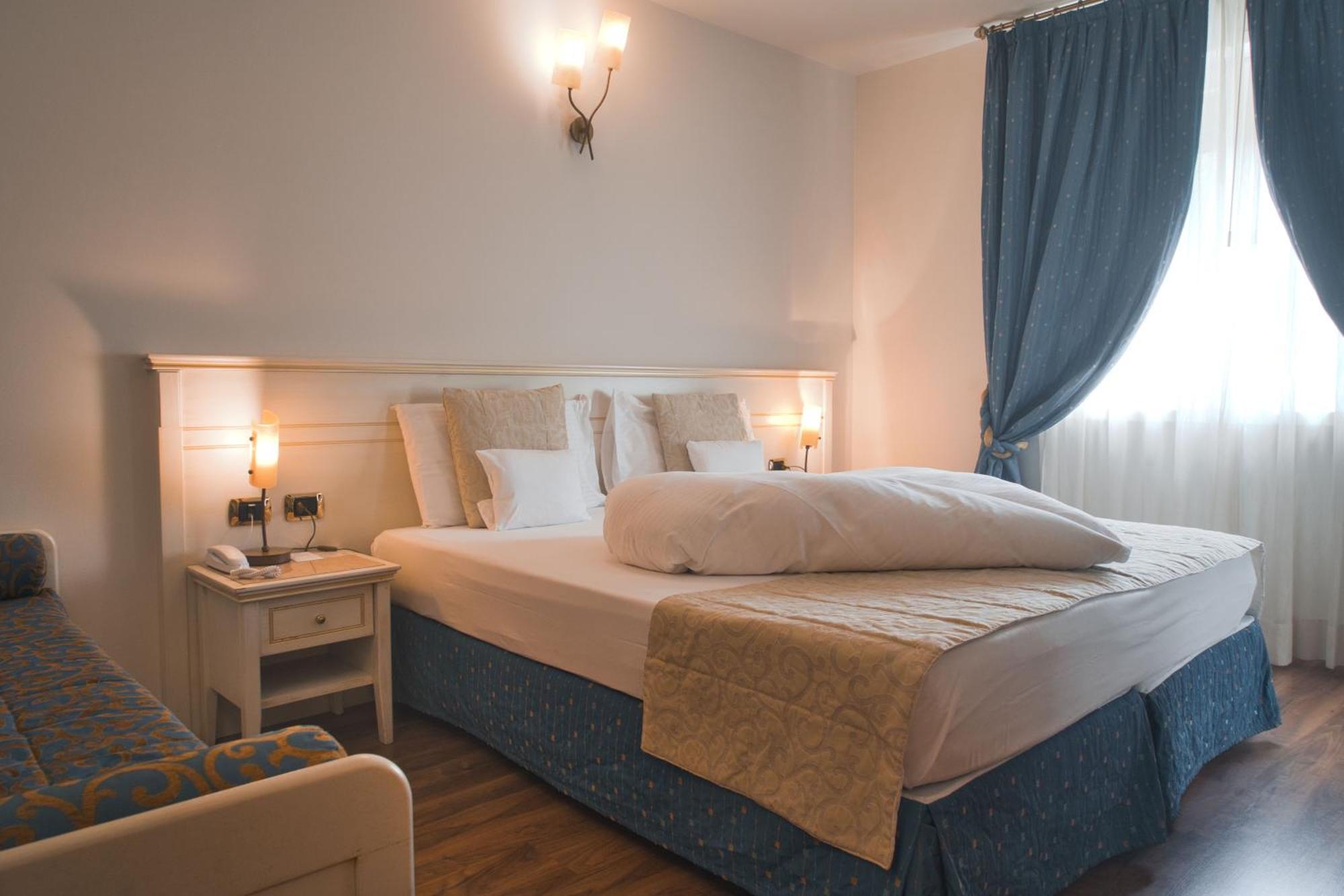 Villa Nicolli Romantic Resort - Adults Only Riva del Garda Esterno foto